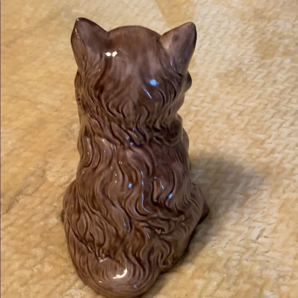 Brown Ceramic Cat